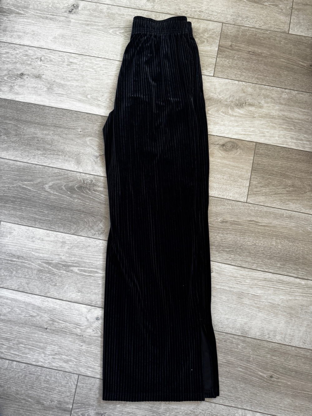 Colsie Black Ribbed Straight-Leg Pants